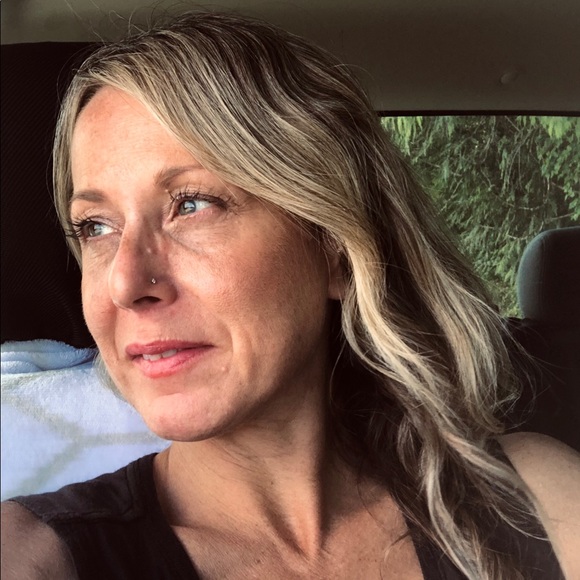 Meet your Posher, Search - Picture 3 of 3